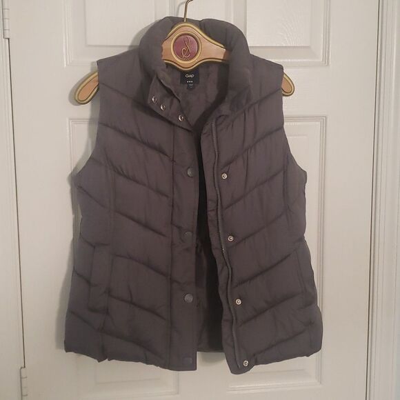 Gap medium puffer vest womens - Picture 1 of 4